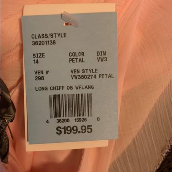 David’s bridal dress - Picture 1 of 2